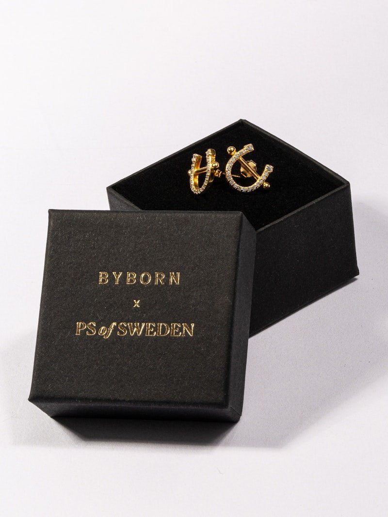 PS of Sweden Pierced Horse Shoe Earrings - PS of Sweden - Equiluxe Tack