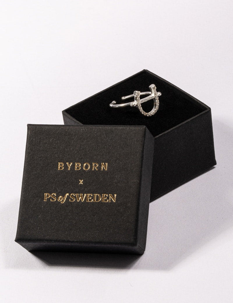 PS of Sweden Pierced Horse Shoe Ring - PS of Sweden - Equiluxe Tack