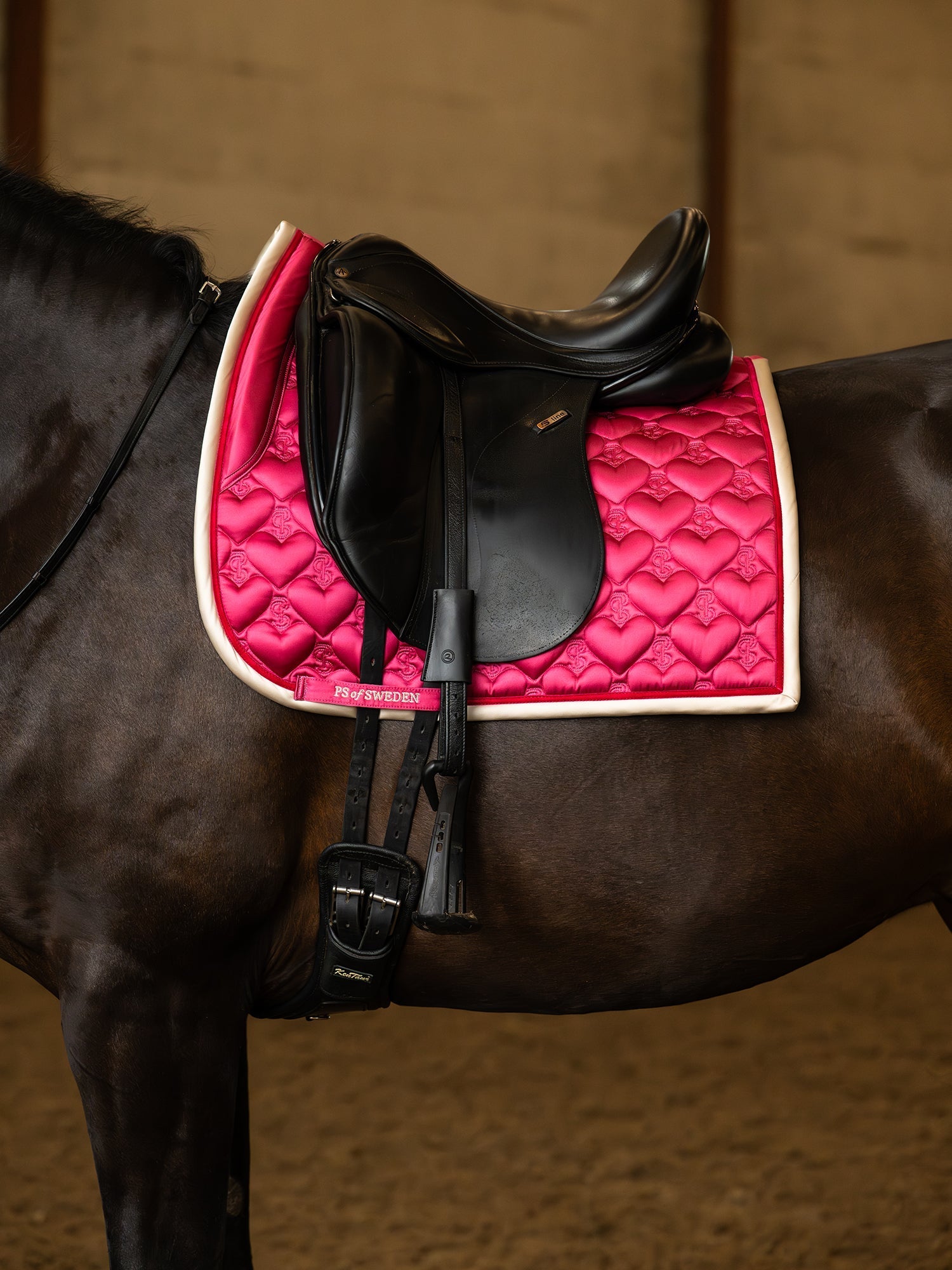 PS of Sweden Saddle Pad Heart Dressage - Thrill Pink - Equiluxe Tack