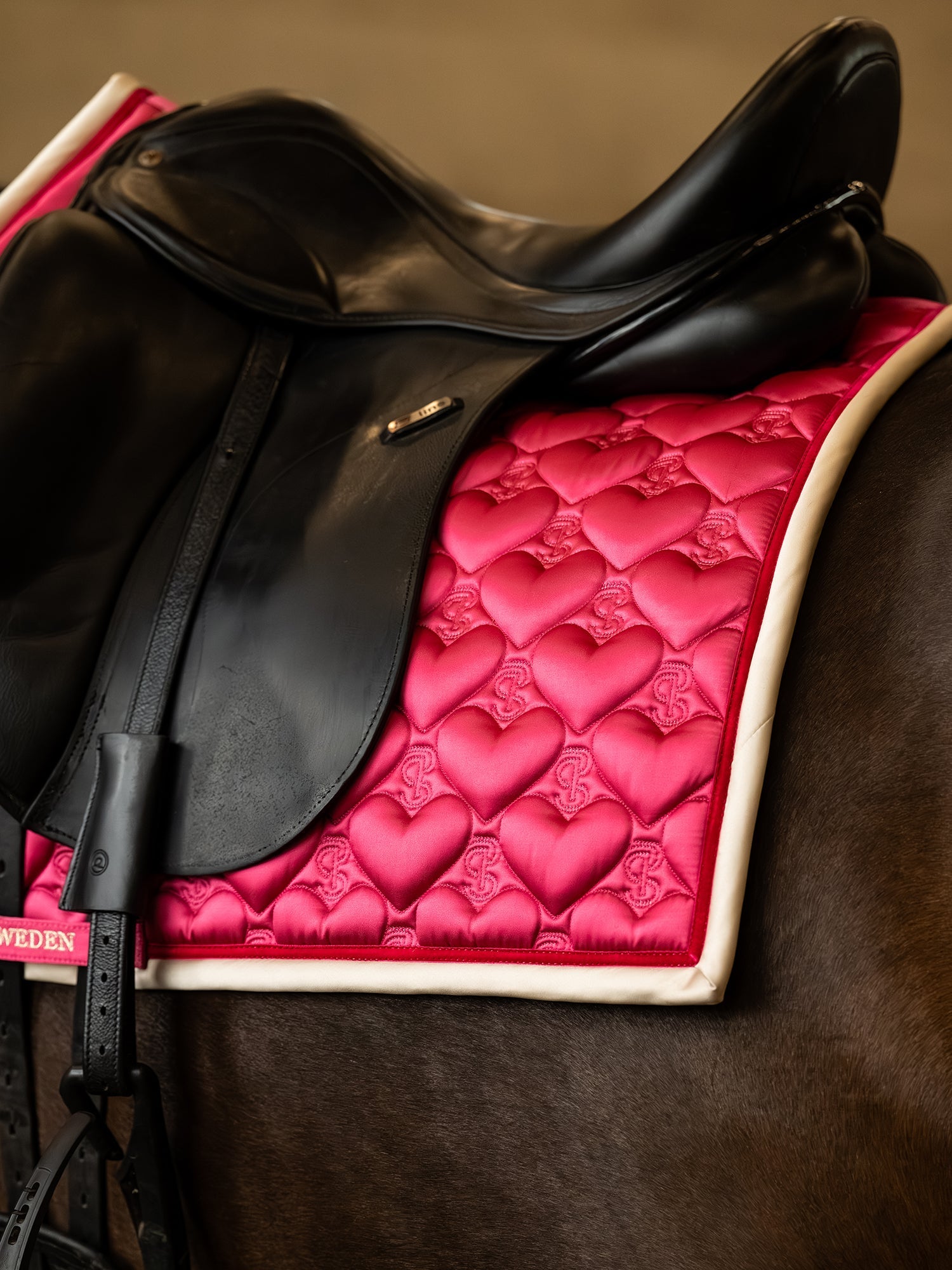 PS of Sweden Saddle Pad Heart Dressage - Thrill Pink - Equiluxe Tack