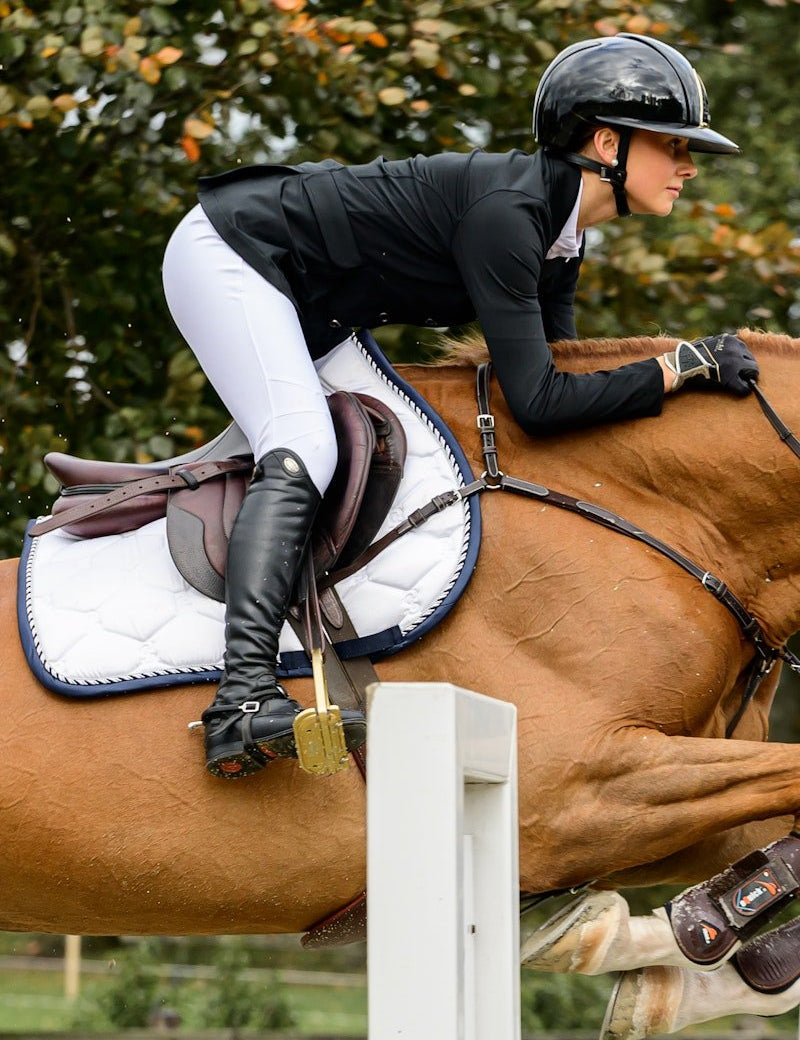 PS of Sweden Saddle Pad Jump Signature - White/Navy - PS of Sweden - Equiluxe Tack
