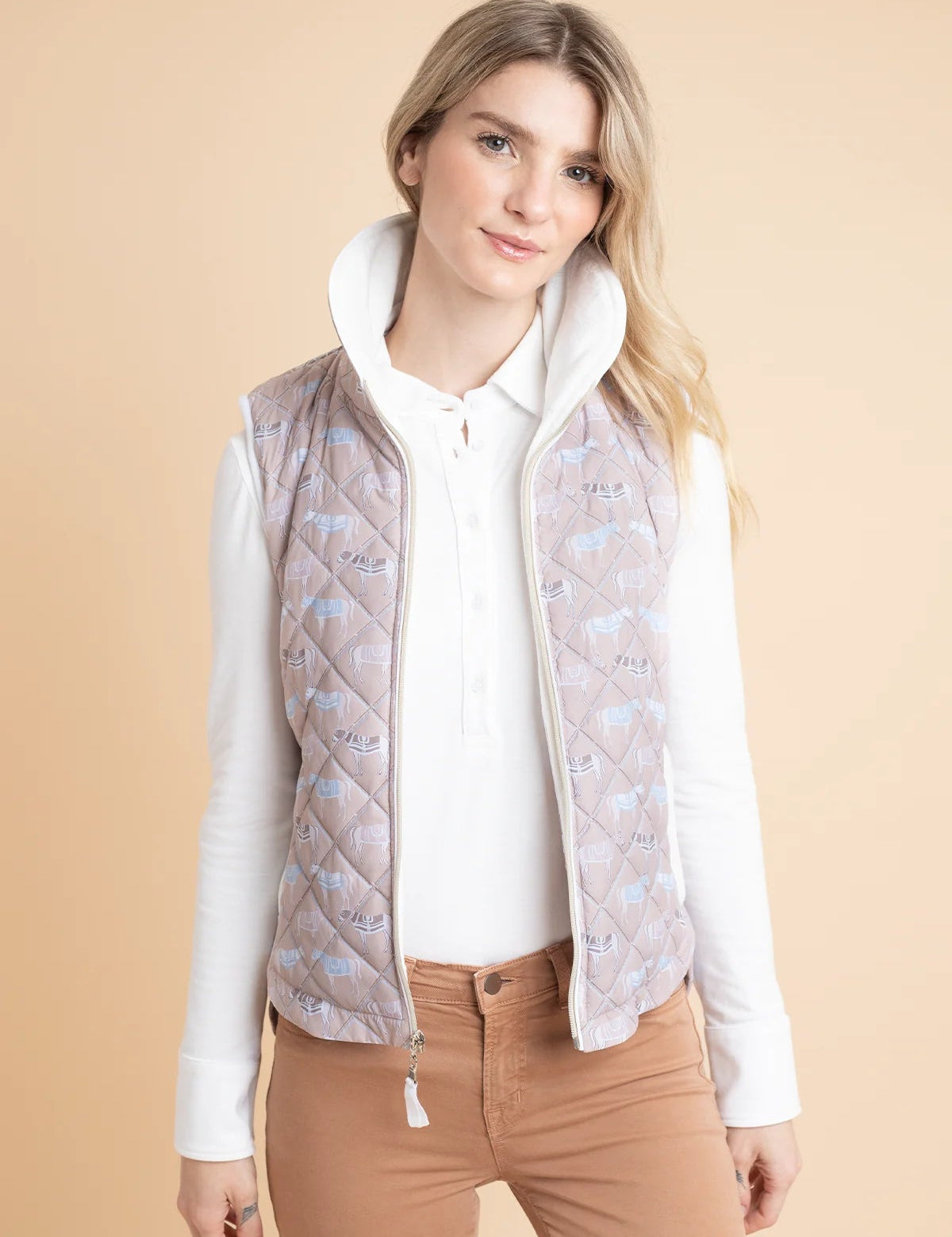 Rönner Florence Quilted Vest | Victory Print | Taupe - Rönner - Equiluxe Tack