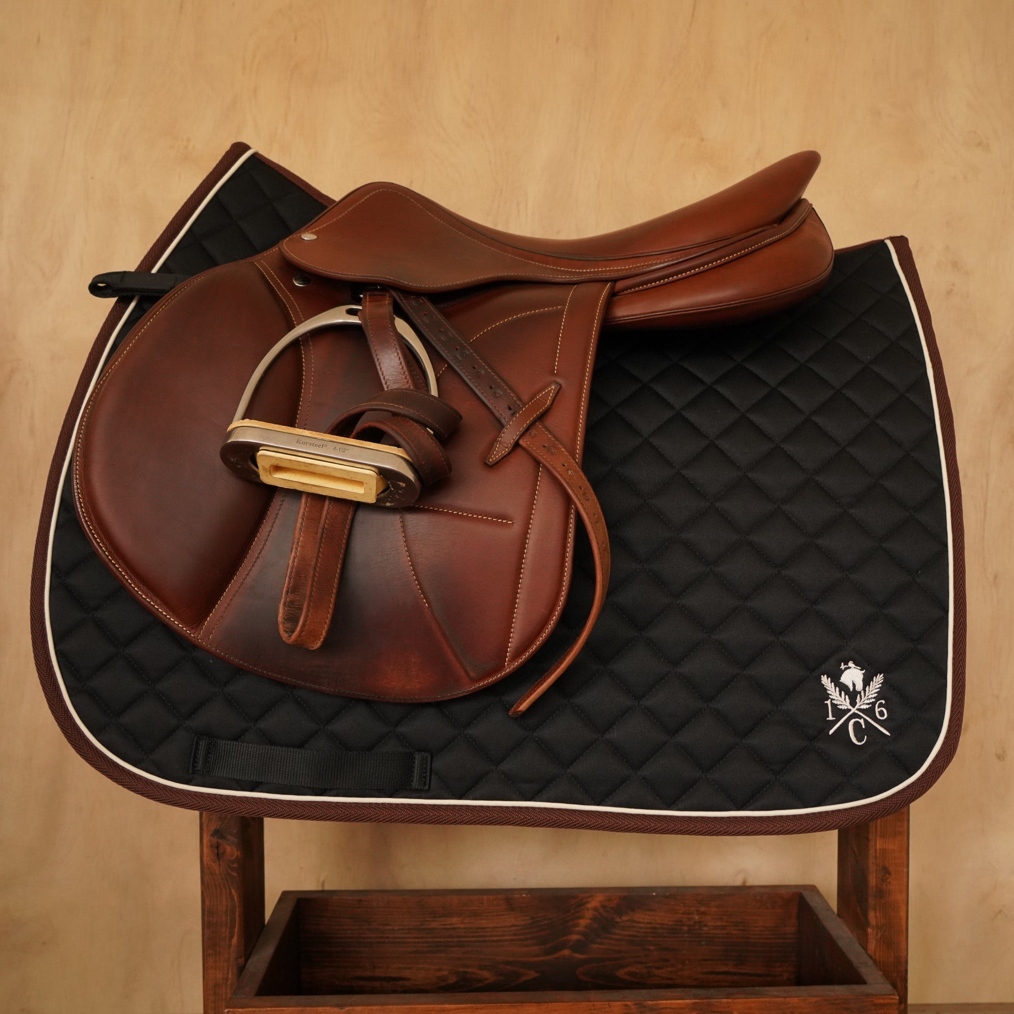 Sixteen Cypress Daily Sport Jumper Saddle Pad - Black - Sixteen Cypress - Equiluxe Tack