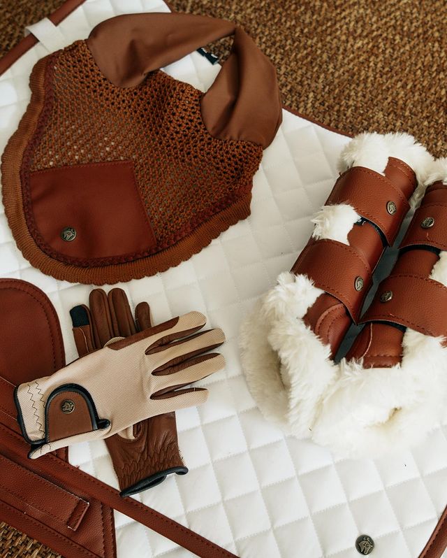 Sixteen Cypress Jumper Pad, White & Cognac - Preorder - Sixteen Cypress - Equiluxe Tack