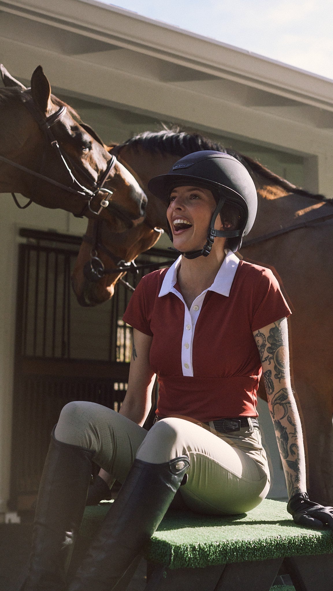 Solid Citizen Equestrian 'Viv' | Maxx Comfort | Short Sleeve Polo | Mars - Equiluxe Tack