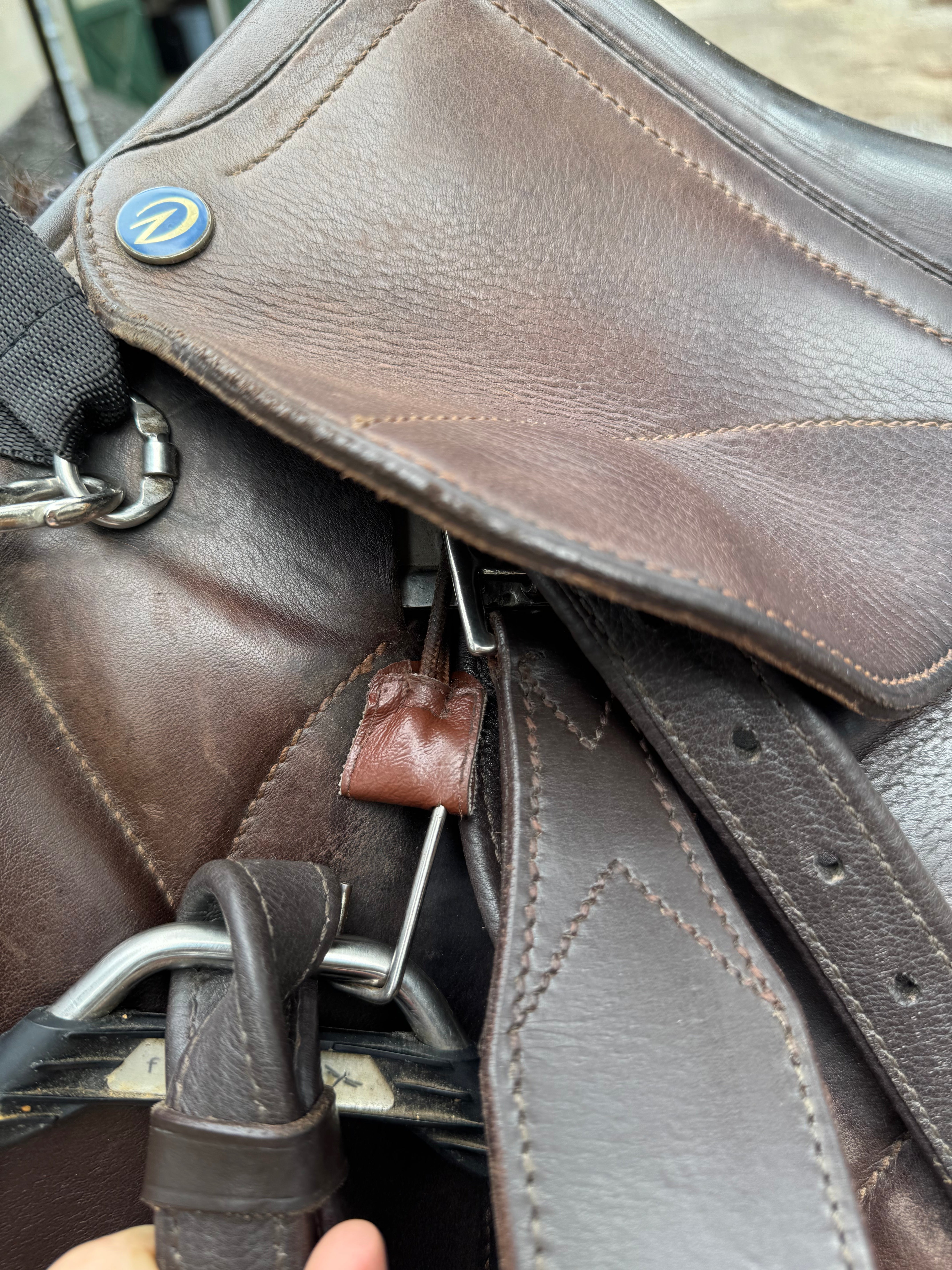 Stability Stirrup Leathers with Stirrup Security Hook - CorrectConnect - Equiluxe Tack