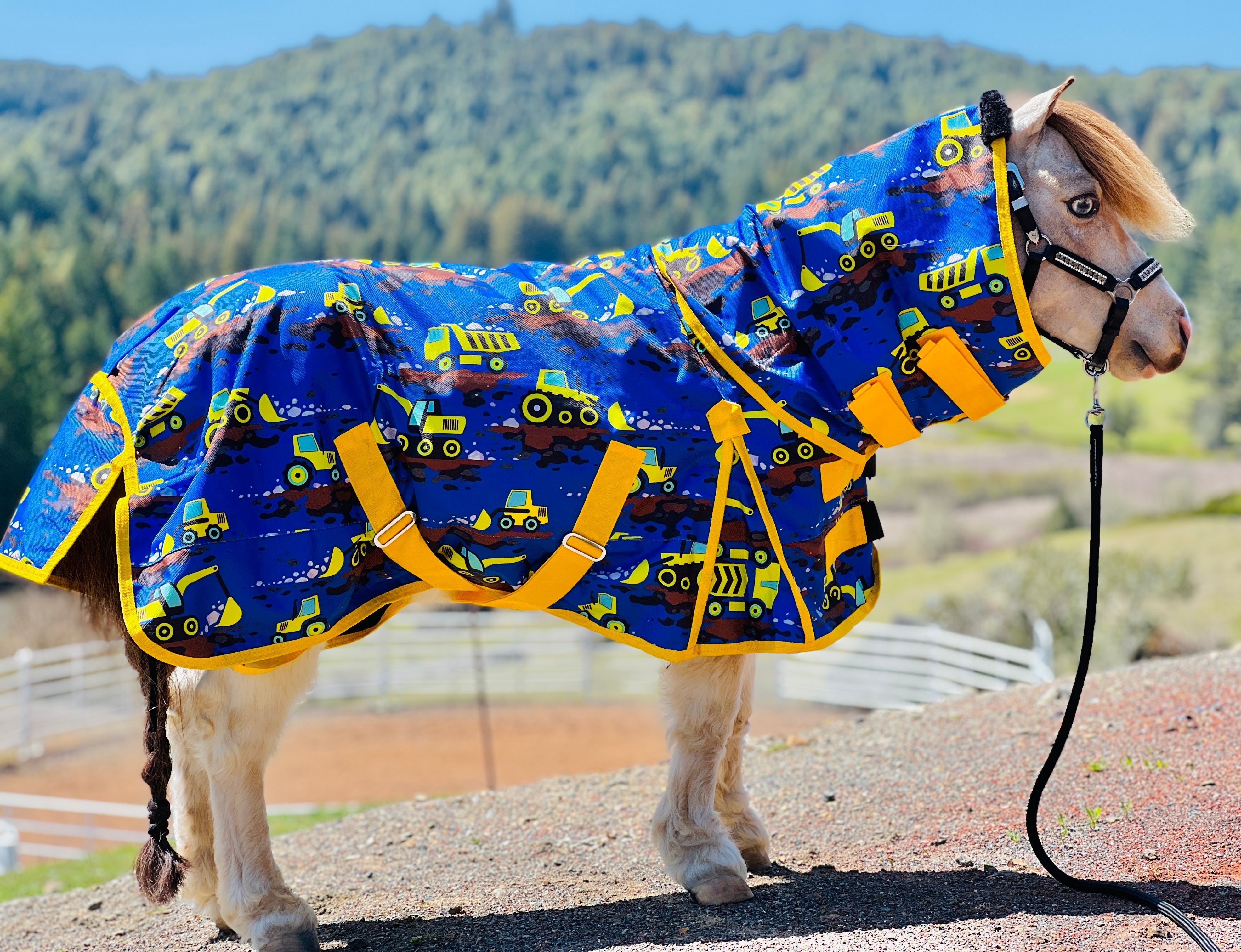 Star Point Yellow Truck 220g Waterproof Blanket - 38 - 80" - Star Point Horsemanship - Equiluxe Tack