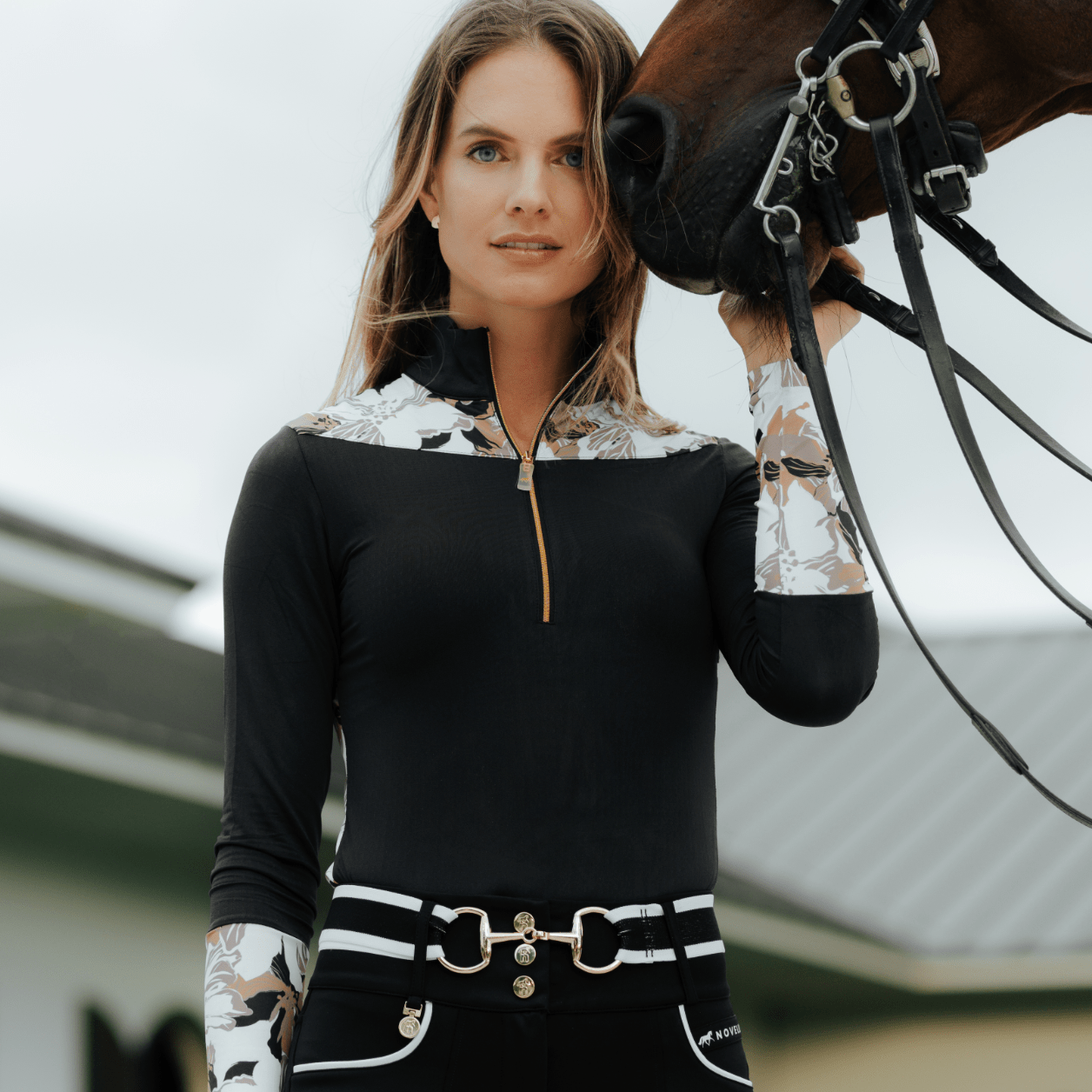 The Novella Snaffle Belts in Black. - Novella Equestrian - Equiluxe Tack