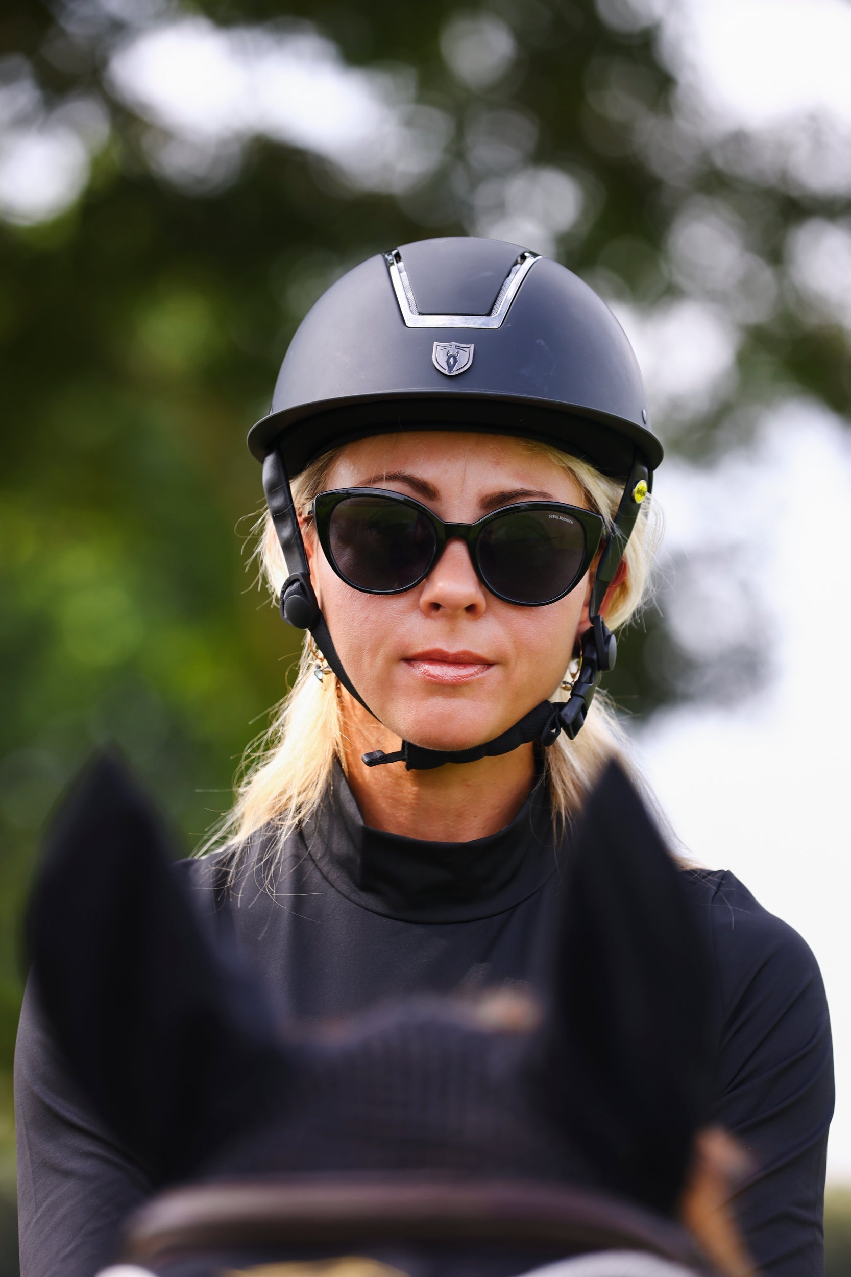 The Proper Fox Black Mockneck - Equiluxe Tack