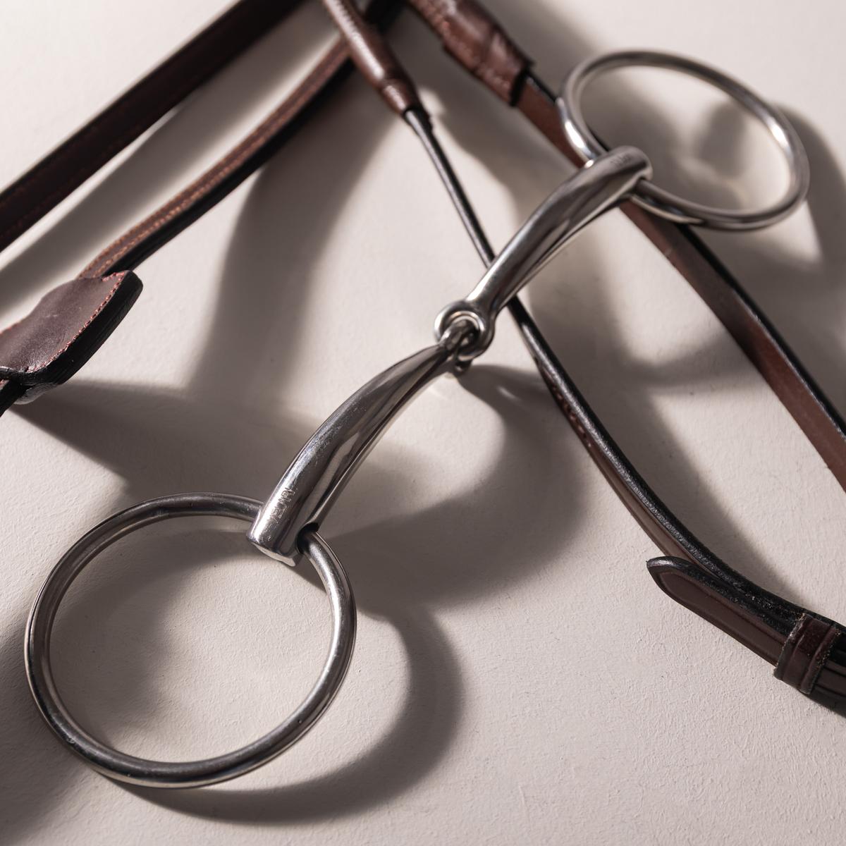 Velari Snaffle Single Jointed Loose Ring Stainless Steel - Velari - Equiluxe Tack