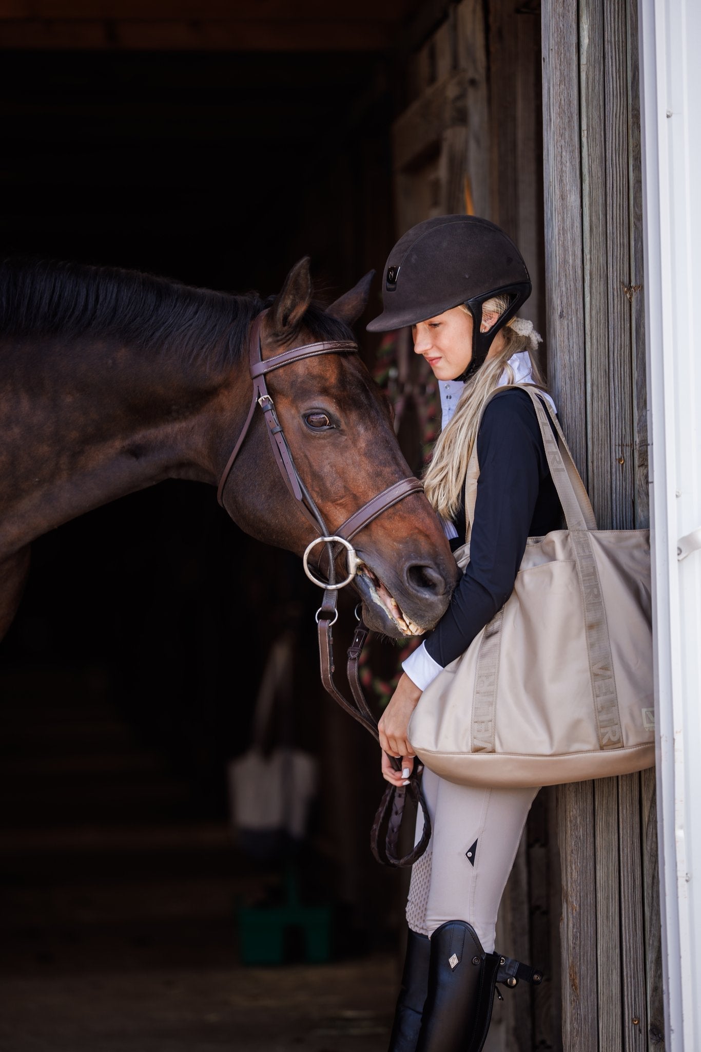 Veltri Newport Tote - Sand - Veltri Sport - Equiluxe Tack