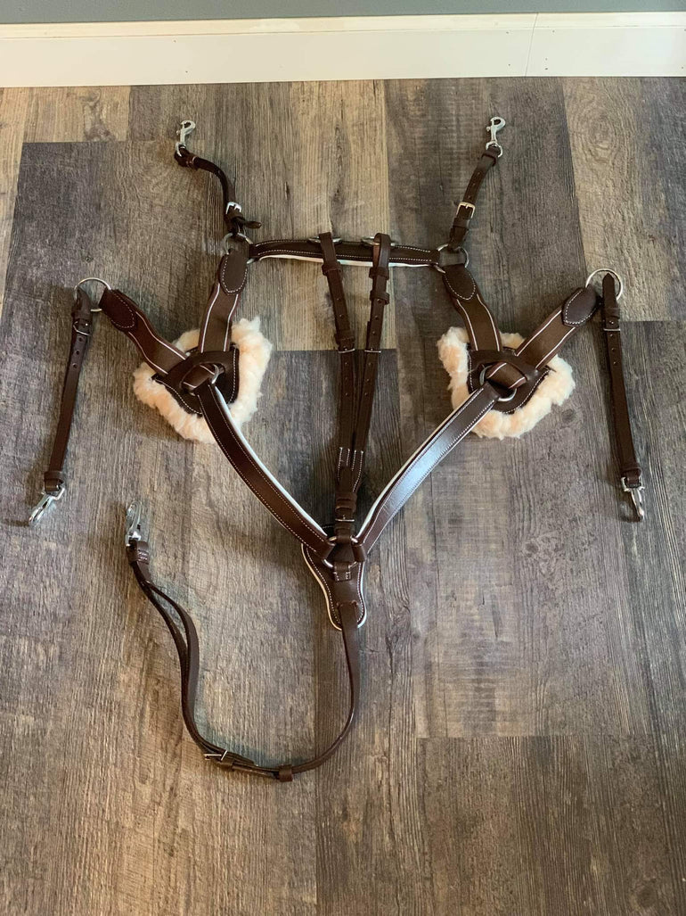 White Padding 5-Point Breastplate - Equiluxe Tack