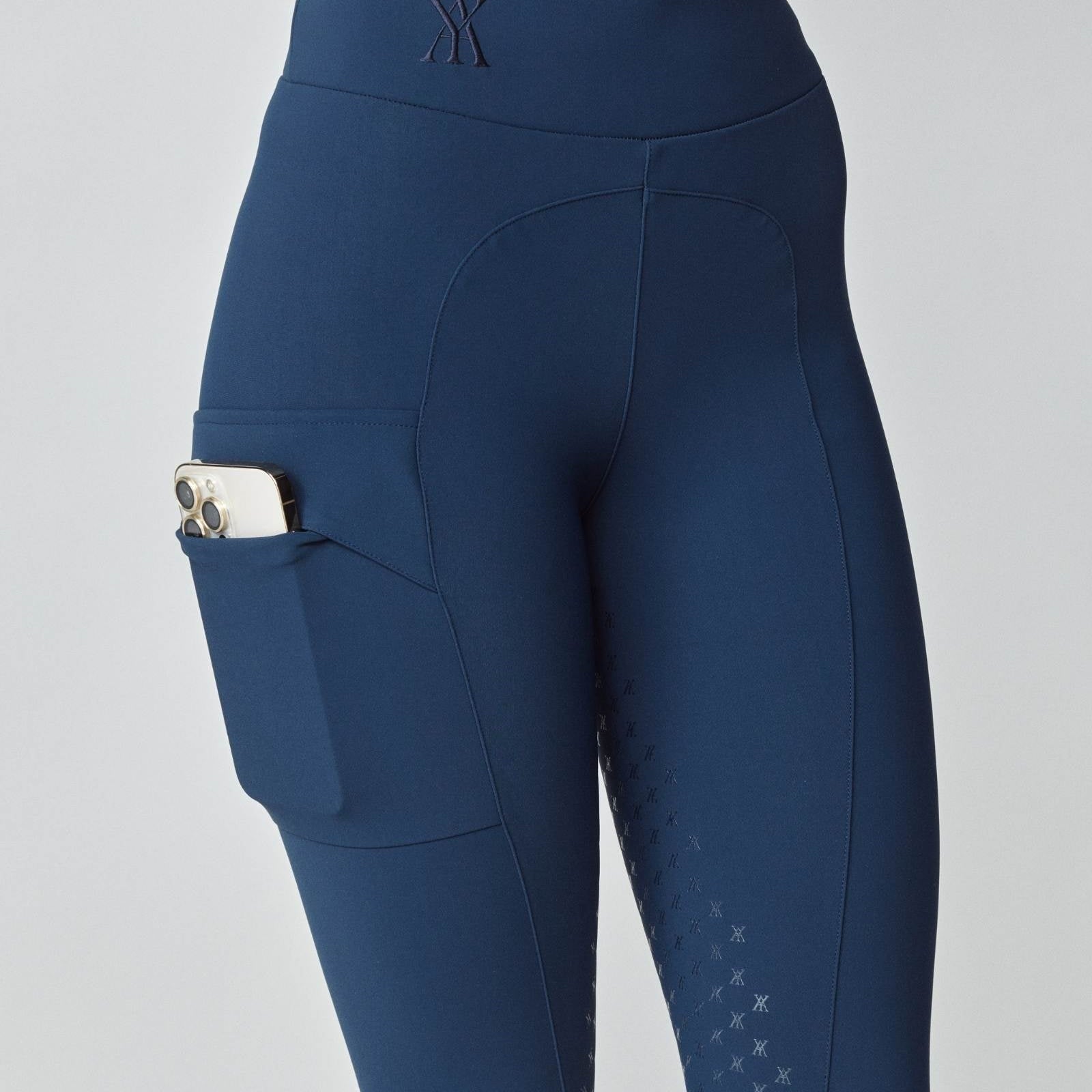 Yagya Compression Pull - On Breeches Navy - Yagya - Equiluxe Tack