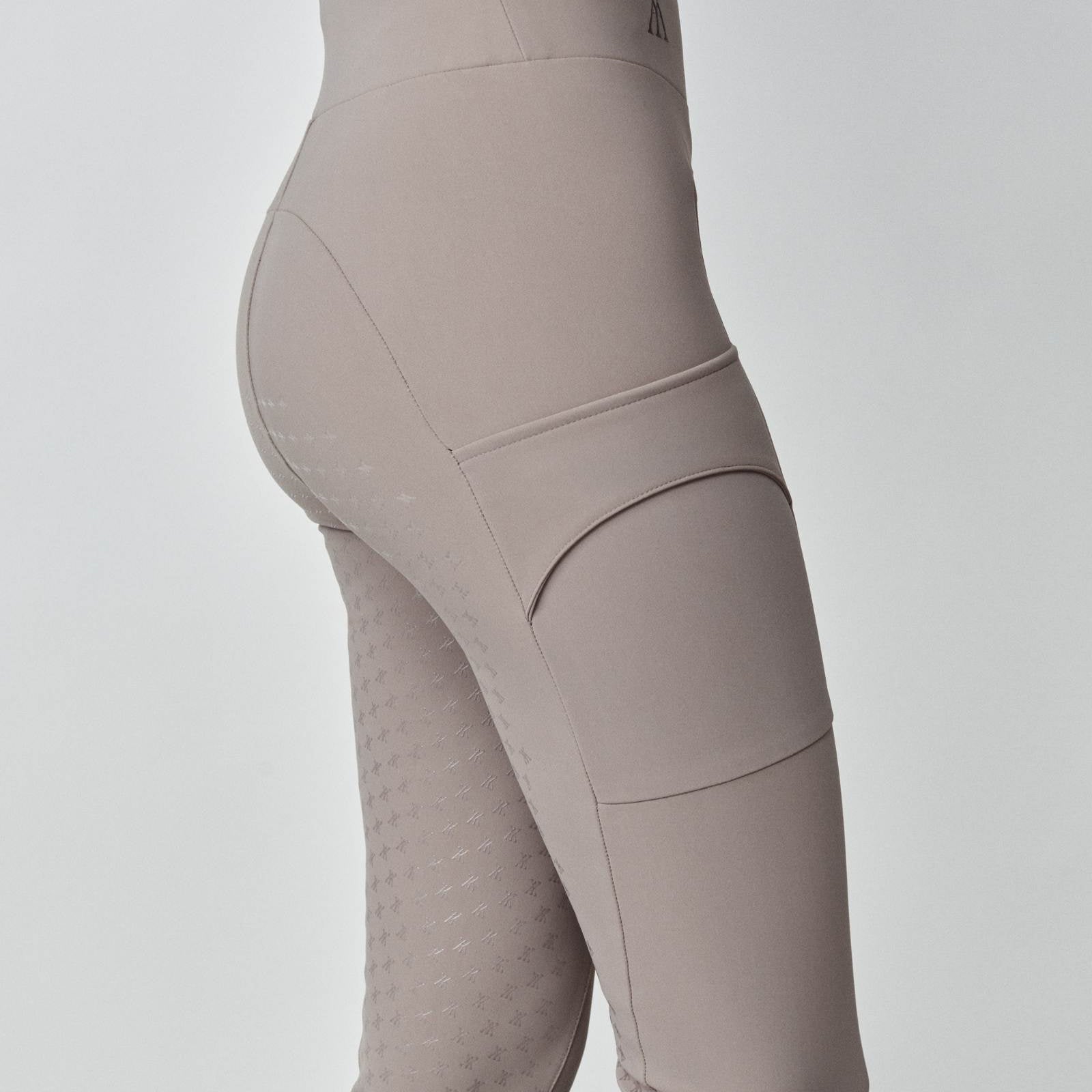 Yagya Compression Pull - On Breeches Taupe - Yagya - Equiluxe Tack