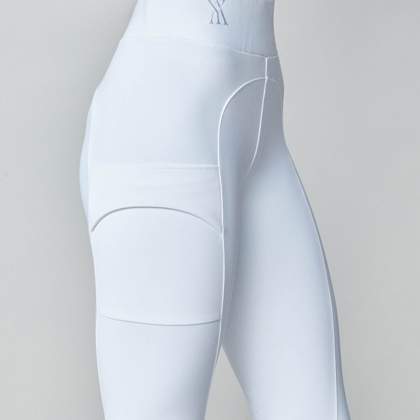 Yagya Compression Pull - On Breeches White - Yagya - Equiluxe Tack