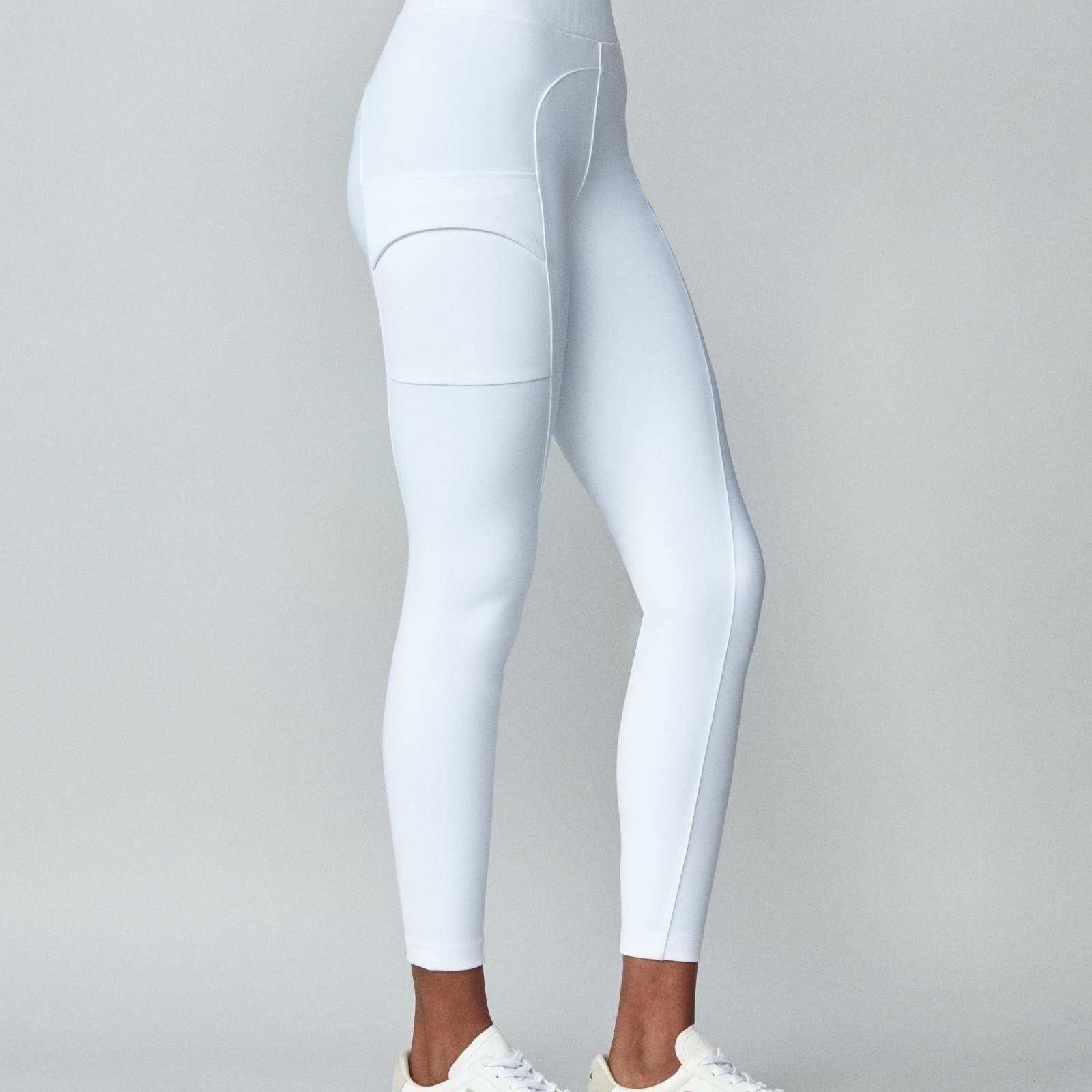 Yagya Compression Pull - On Breeches White - Yagya - Equiluxe Tack