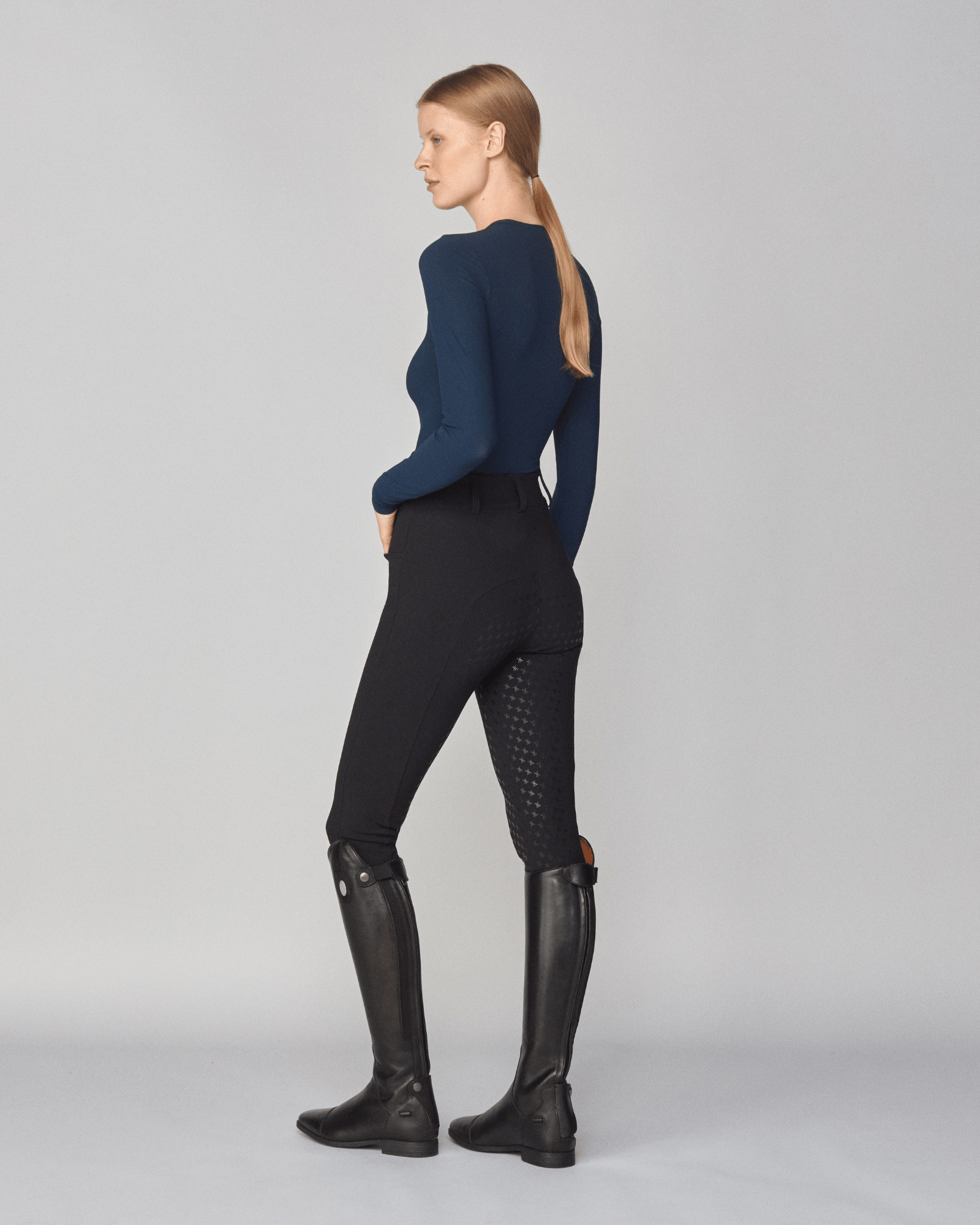 Yagya Sculpting Long Sleeve Navy - Yagya - Equiluxe Tack