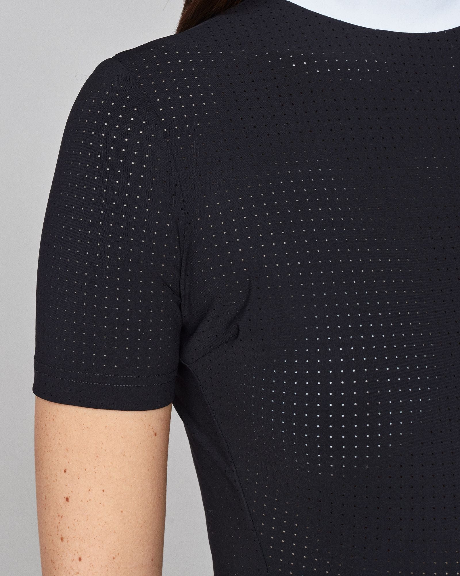 Yagya Timeless Short Sleeve Mesh - Black - Yagya - Equiluxe Tack