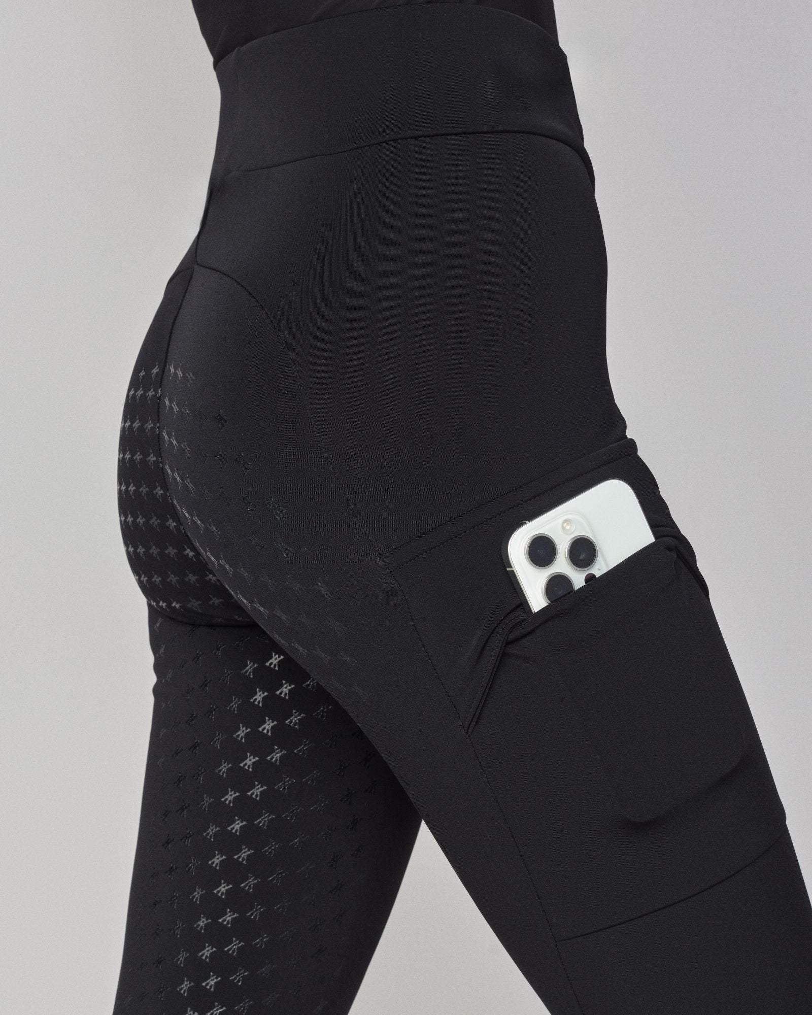 Yagya Winter Pull - On Breeches - Black - Yagya - Equiluxe Tack