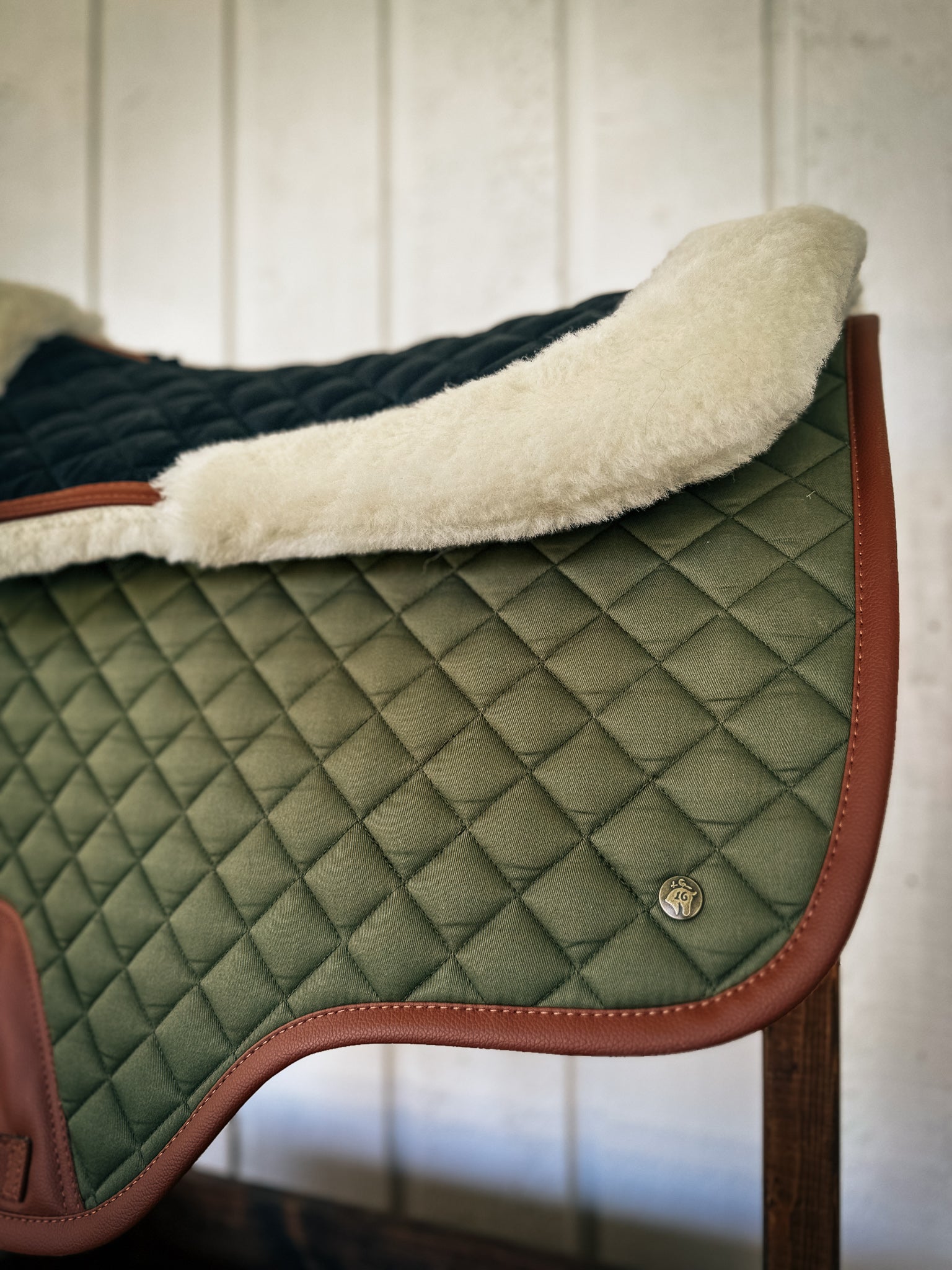 Sixteen Cypress Close Contact Pad, Olive & Cognac - Equiluxe Tack