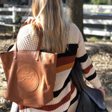 Tucker Tweed Sonoma Shoulder Bag: Foxhunting - Equiluxe Tack